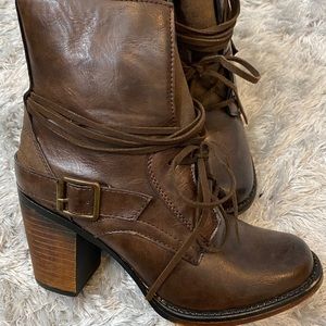 Brown leather heels